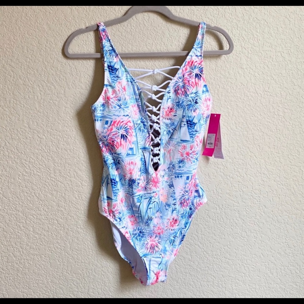 Lilly Pulitzer Sea to Shining Sea